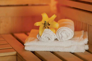 crosstown_steamSauna